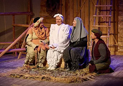 Гастроли театра-студии «Апрель» из Ленинградской области в Могилеве 22-23 ноября