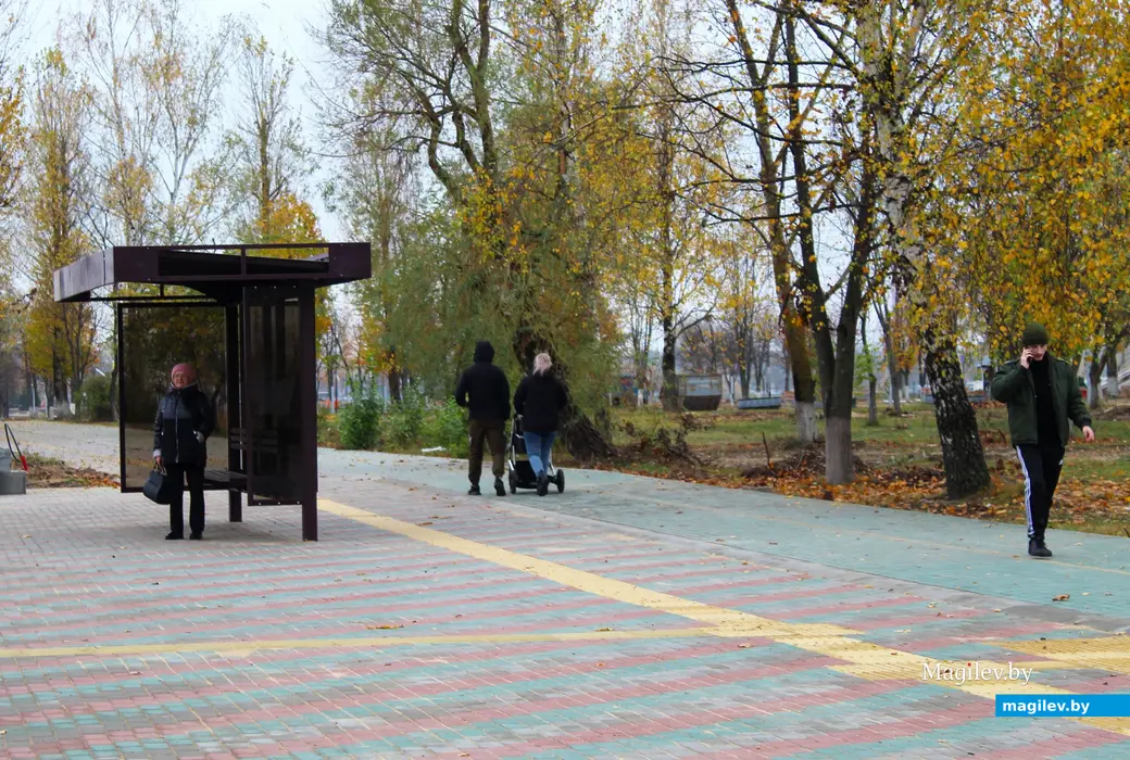 Октябрь 2025 года. Могилев. Территория возле Святого озера.