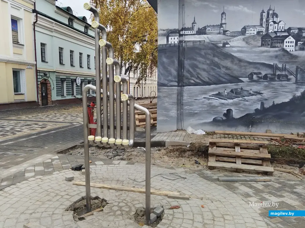 Октябрь 2025 года. Могилев. Улица Ленинская.