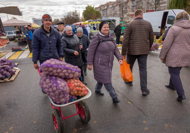 «Мой 80-летний юбилей праздновали три дня!». Жизнь глазами бобруйчан
