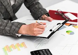 Какие профессии будут доступны для трудовых мигрантов в Беларуси: определен перечень