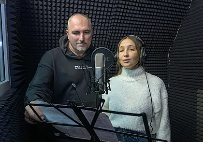 «Надеюсь, что к Новому году ее споют на площади»