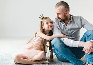 «Муж уходит работать дальнобойщиком  Дочка плачет»