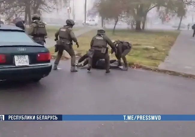 В Могилеве задержаны подозреваемые в поджоге грузовика предпринимателя