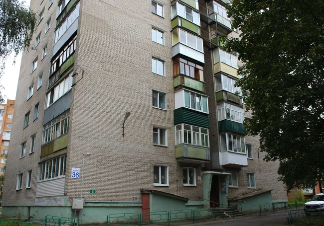 Дом №36 на Орловского: просторные балконы и большие прихожие