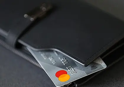 Получили на карту «чужие деньги»? Не спешите радоваться – памятка МВД