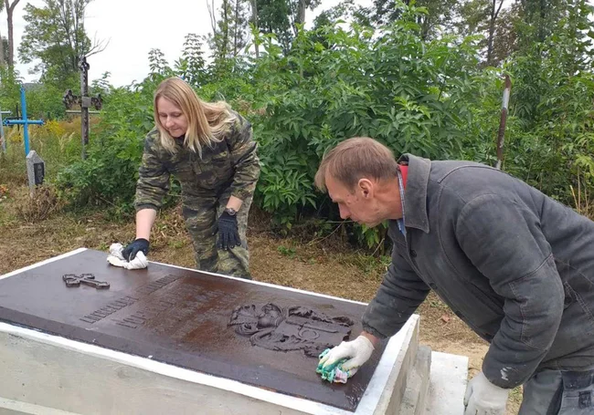 «Некрополь Беларуси»: проект, который помогает найти предков и их могилы