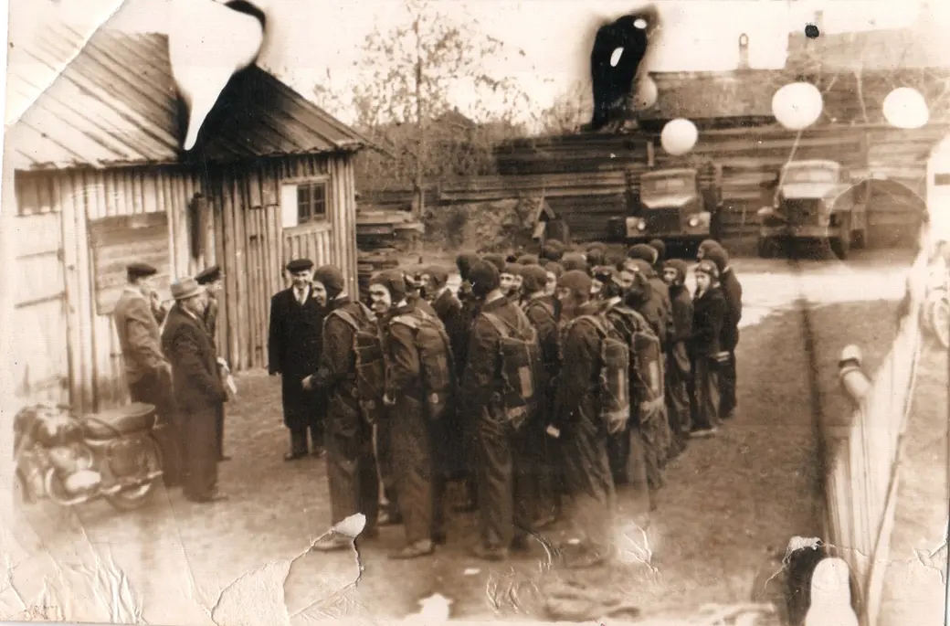 Бобруйский аэроклуб, 1960-е. Фото из семейного архива Алексиевичей