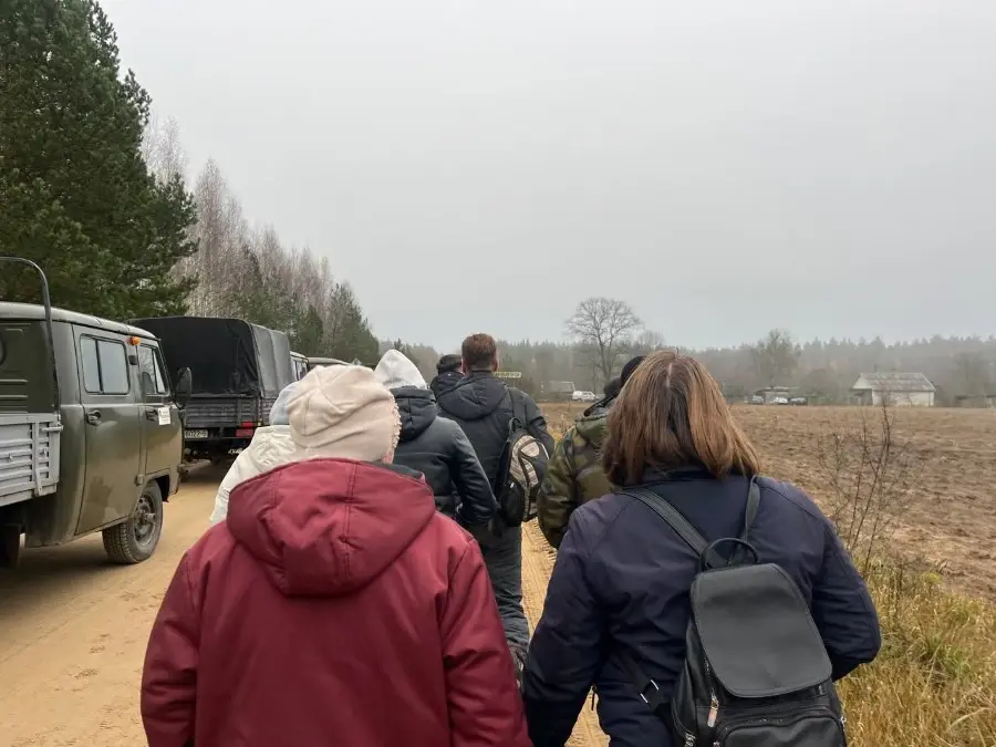 В Березинском районе ищут подростка с проблемами здоровья. Фото: mlyn.by.