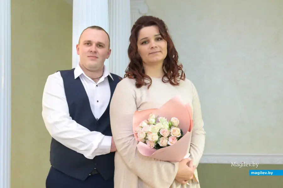 14 ноября 2025 года поженились 24-летние Елена Максимова и Дмитрий Данильчик.