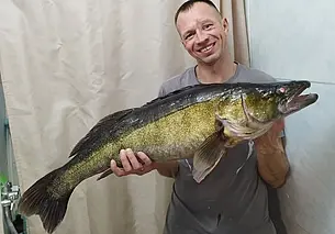 Бобруйчан поймал в Березине судака весом более 8 кг