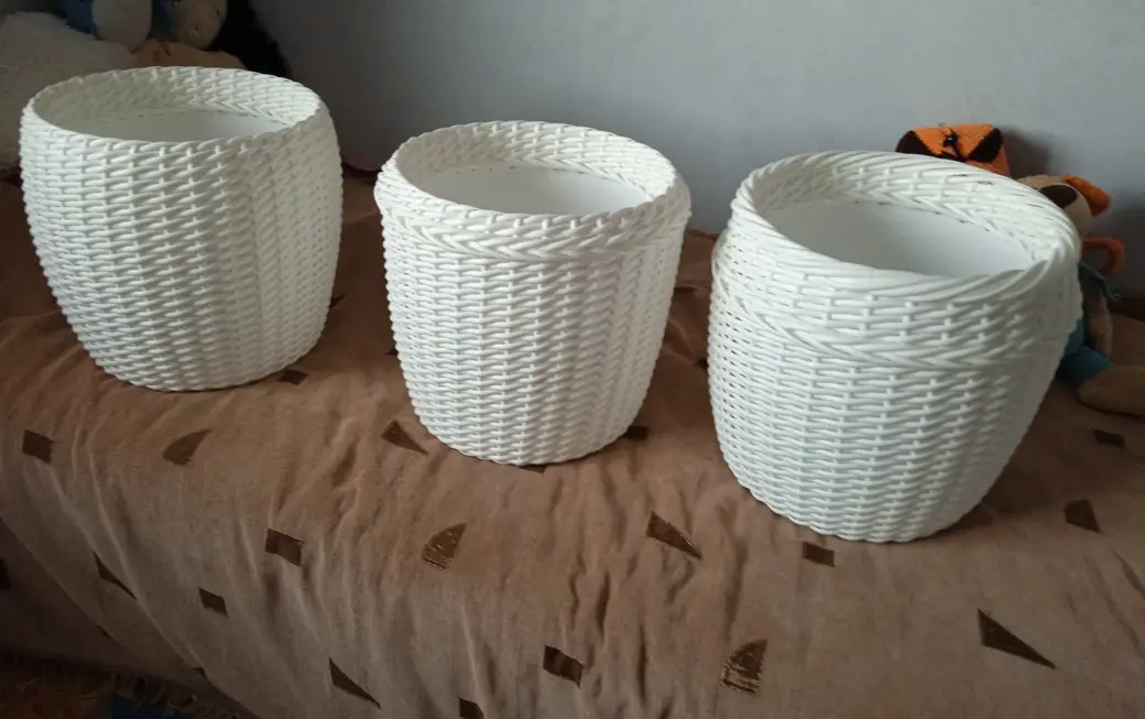 Бобруйск. Изделия из искусственного ротанга Марии Владимировны Березовской.