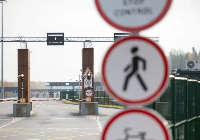 Литва досрочно открывает границу с Беларусью с 20 ноября