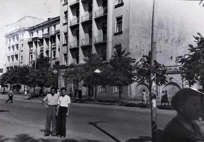 Могилевский ресторан «Днепр» – «Отель «Калифорния»: мир и любовь