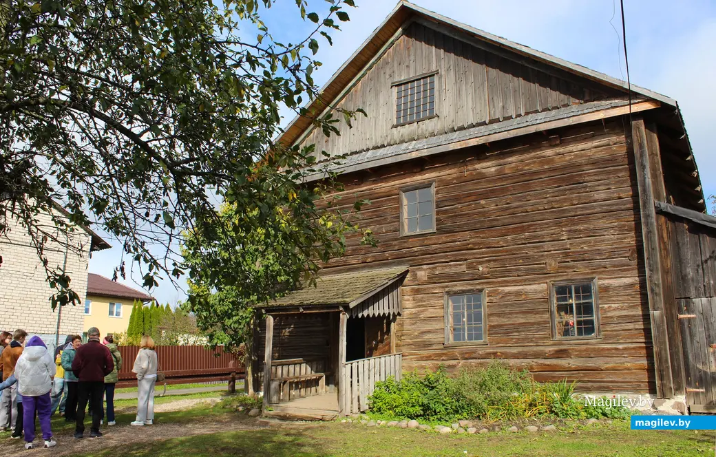 Октябрь 2025 года. Минская область. Заславль. Этнографический комплекс.