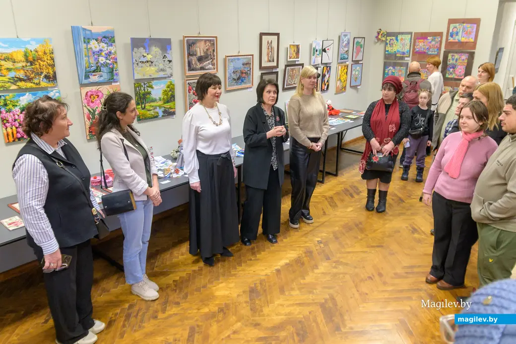 20.11.2025. Бобруйский художественный музей. Торжественное открытие выставки работ людей с инвалидностью «Мастерство без границ»: искусство, объединяющее мир»