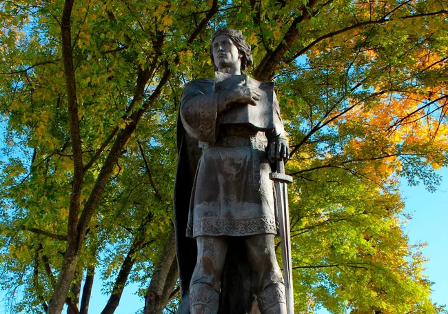 Город непокорной княгини Рогнеды и ее смелого сына Изяслава