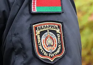 МВД: в Березино мужчина с ножом напал и ранил сотрудника милиции