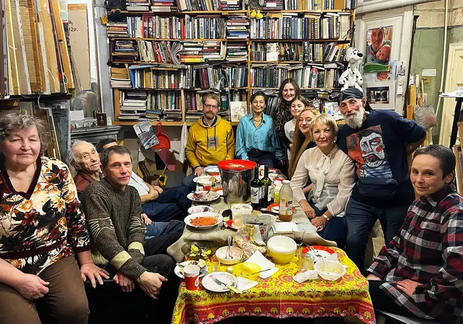 Бывший могилевчанин Борис Борщ: два топора и дюжина ложек