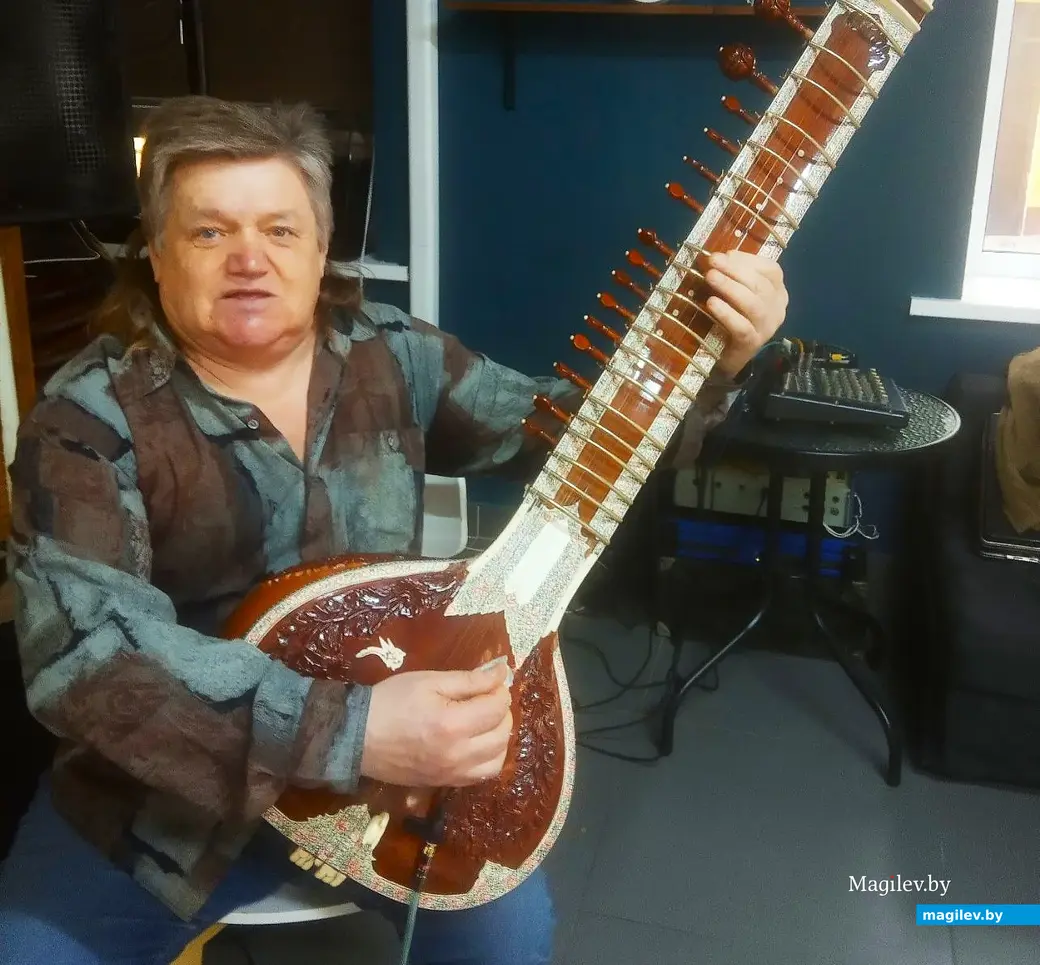 Валера Козлов мог укротить даже ситар.