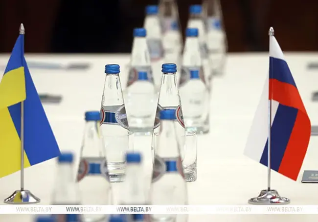 Лукашенко заявил о готовности возобновить мирные переговоры по Украине на минской площадке