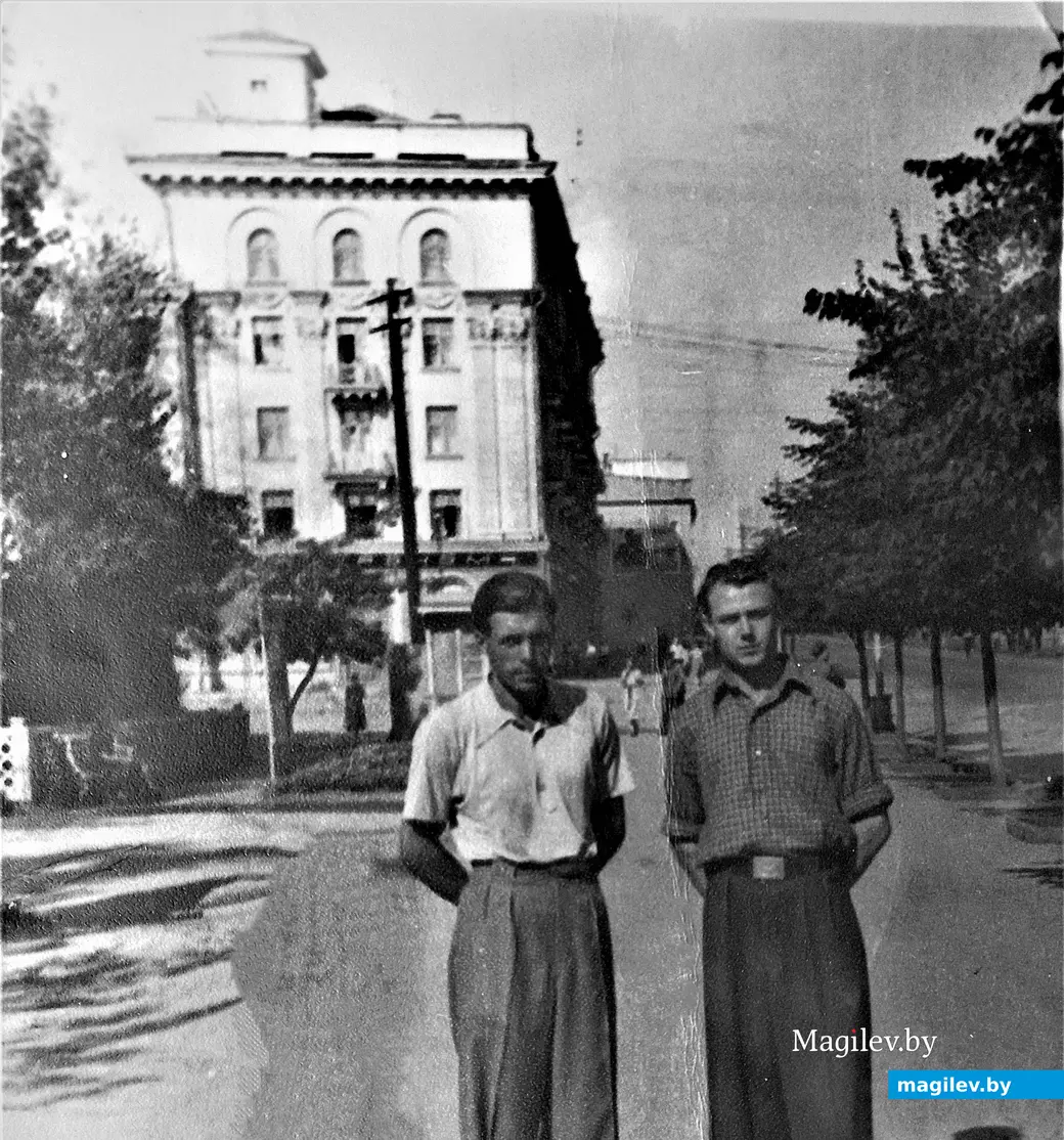 1960-е годы, Могилев, ул. Первомайская. Недалеко от гостиницы «Днепр».