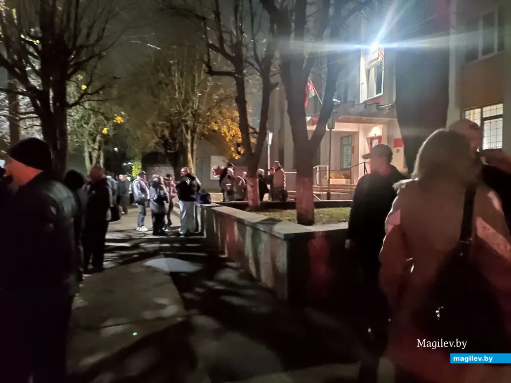 3.11.2025 год. У военного комиссариата города Бобруйска.