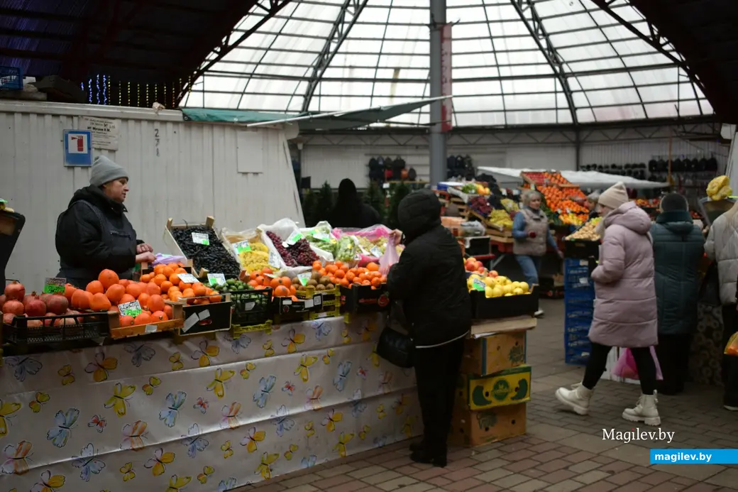 28.11.2025, Бобруйский центральный рынок.