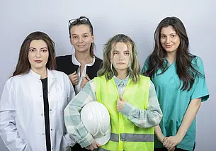 Названы самые востребованные профессии в Беларуси на ближайшие пять лет