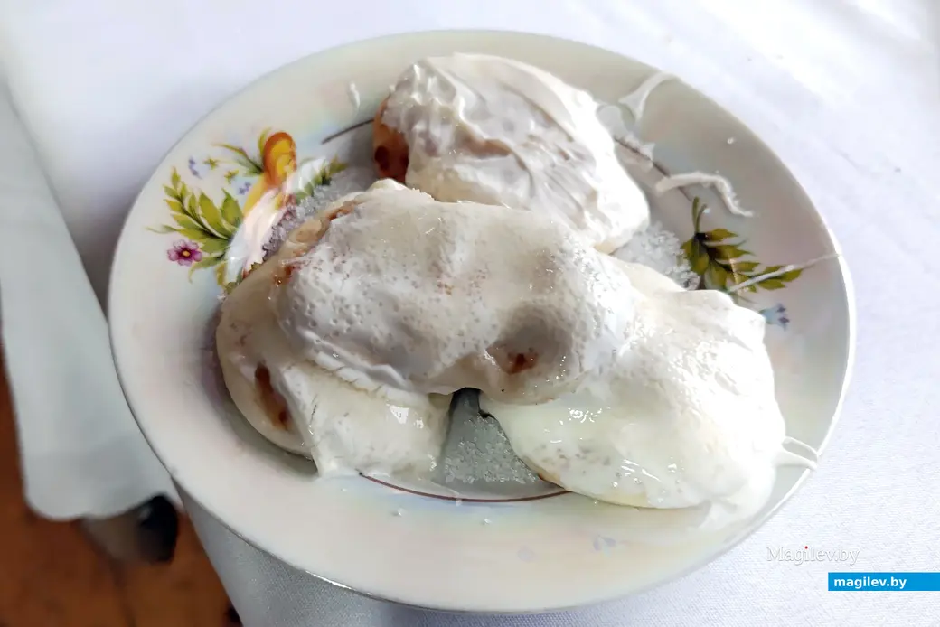 Снежань 2025 г. Дэсерт з маленькіх блінцоў.