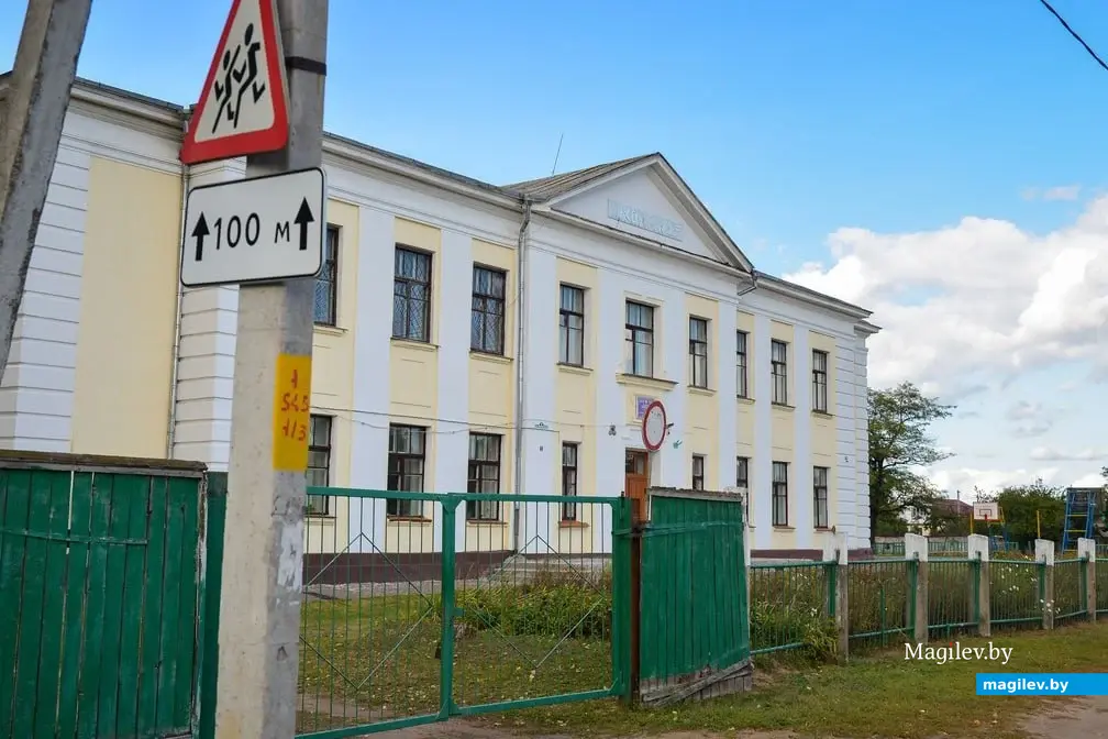  СШ №15 в Титовке. Фото: Александр Чугуев