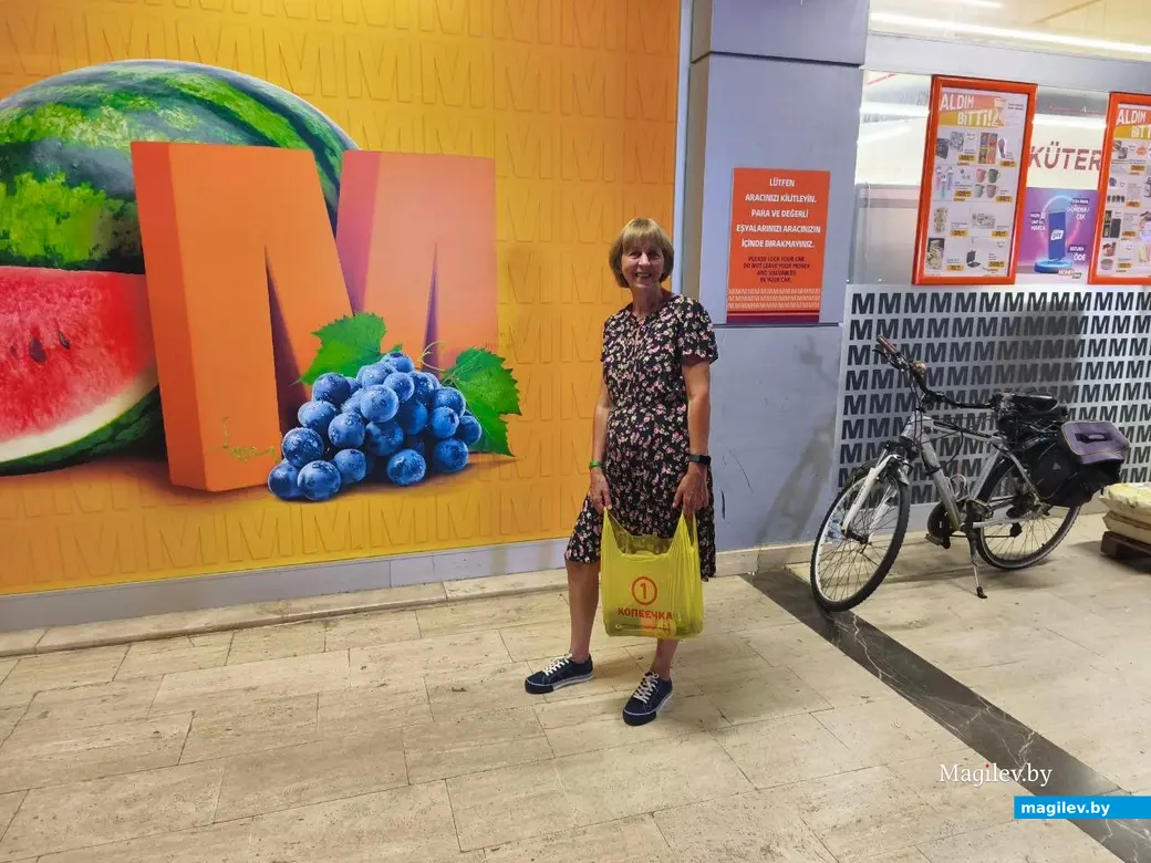 Октябрь 2025 г. Махмурлар, Турция. Пакет нашей "Копеечки" тоже съездил в Турцию