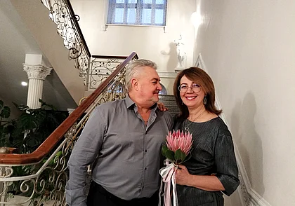 «Она посмотрела на меня – и влюбилась сразу». Свадебная пара недели