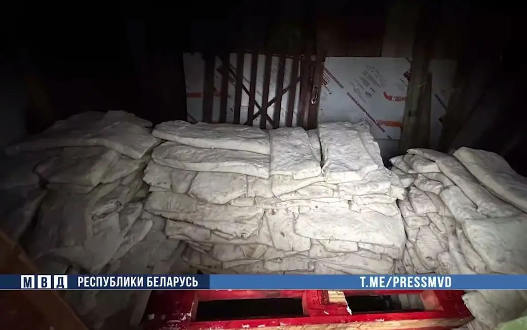 Похищенное сало. Кадр видео УВД.