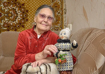 Ада Цветкова, бывший зам. директора кожкомбината: «Каждый месяц куда-то ездим!»