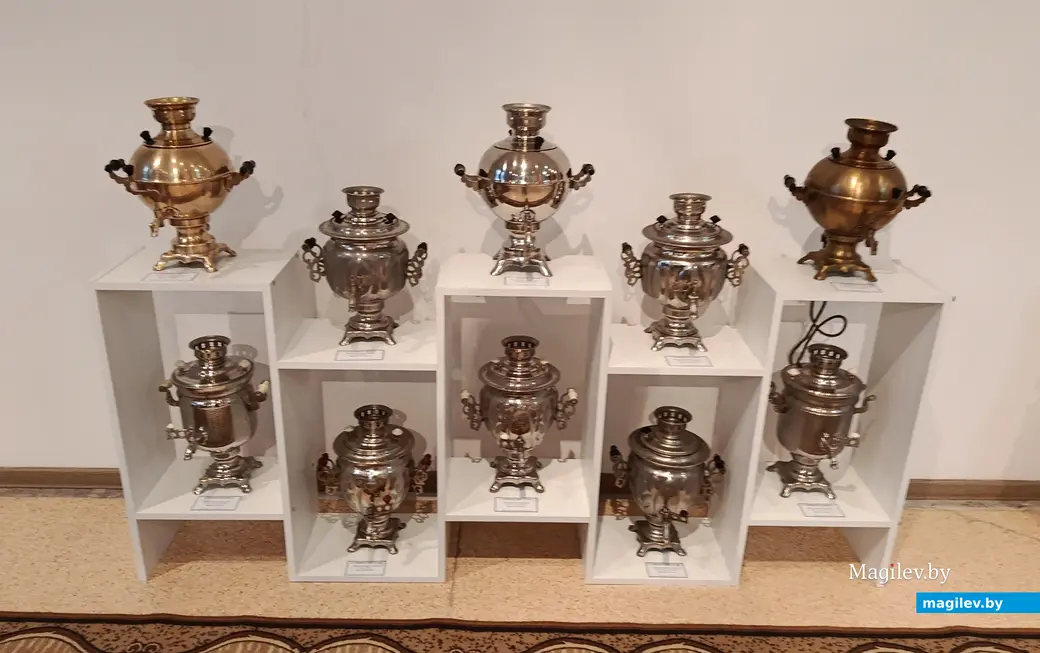 12.12.2025 г. Выставка самоваров в Глусском историко-краеведческом музее.