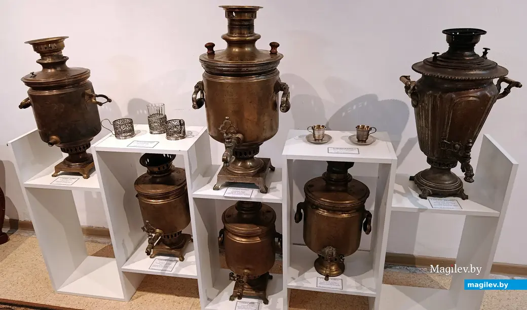 12.12.2025 г. Выставка самоваров в Глусском историко-краеведческом музее.