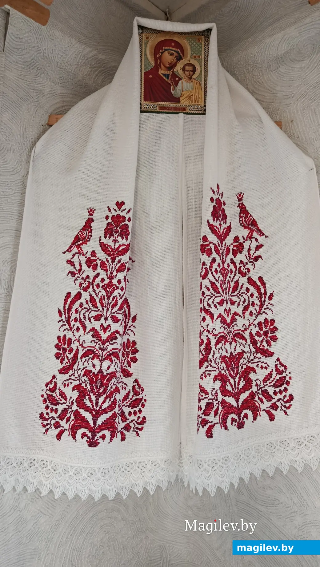 Снежань 2025 г. Ручнік на абразу вышывала дачка Галіны Васільеўны.