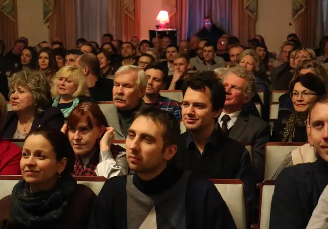 Могилевская сцена: и букв не надо никаких!