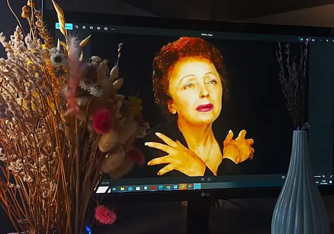 Эдит Пиаф и ее могилевский двойник