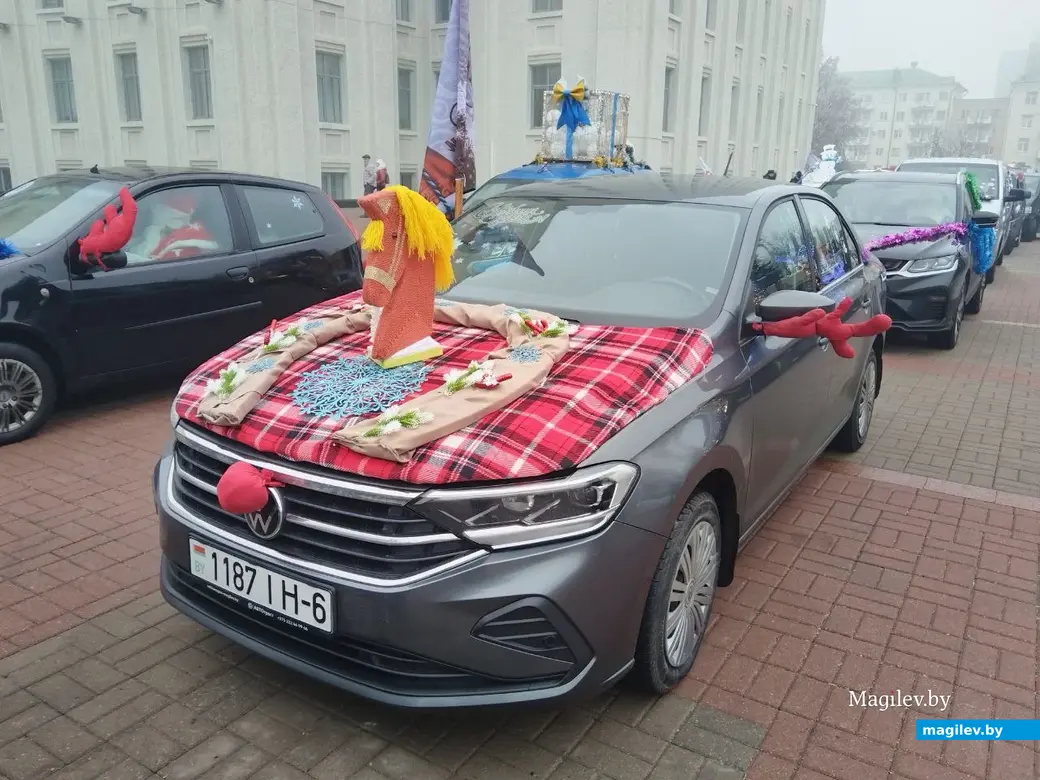 20 декабря 2025 года. Могилев. Новогодний автопарад «За рулем Дед Мороз».