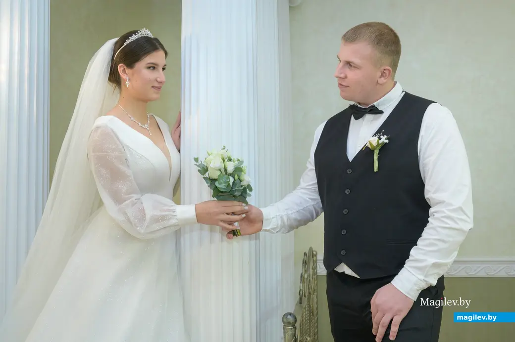 20.12.2025. Отдел ЗАГС Бобруйского горисполкома. Свадебная пара. Анастасия и Данила
