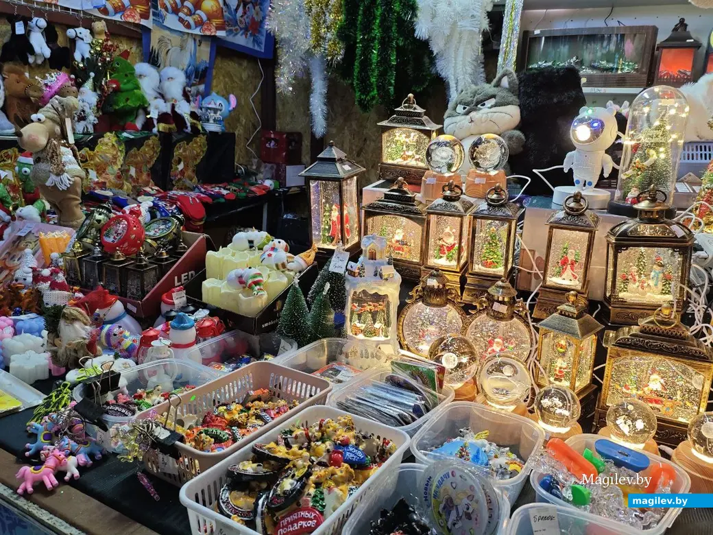 20 декабря 2025 года. Могилев. Ярмарка на площади Единства.