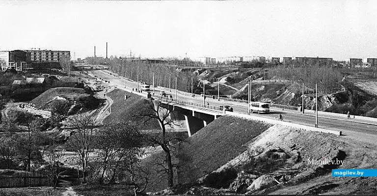 1965-й год, Могилев, мост через Дубровенку по проспекту Мира.