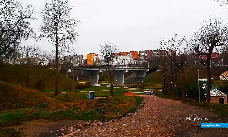 2025-й год, Могилев, мост через Дубровенку по проспекту Мира.