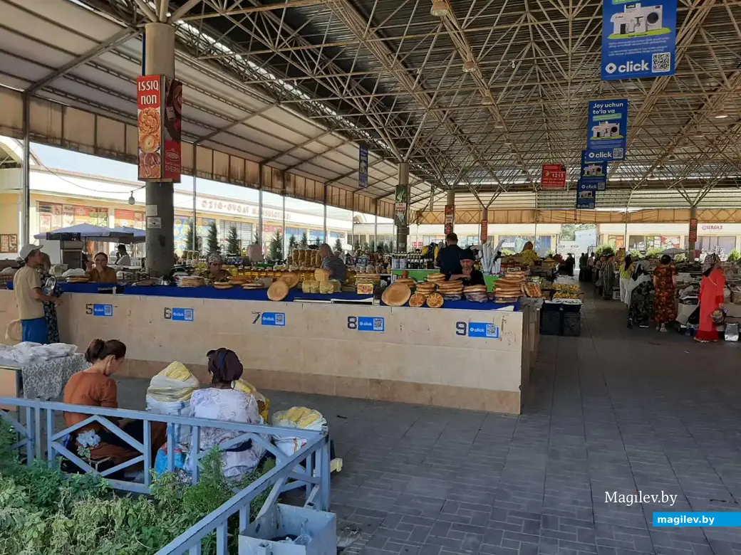 Сентябрь, 2025 года. Узбекистан, город Термез. Рынок