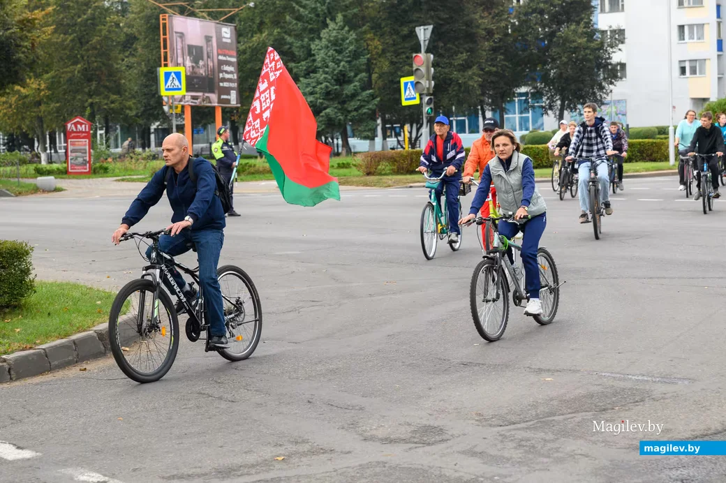 19.09.2026. Улица Минская. Велопробег в честь Дня народного единства