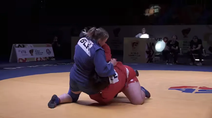  Кадр видео.