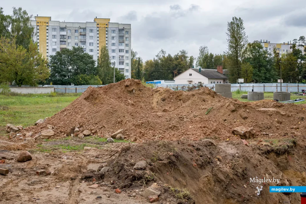 22.09.2026. Ленинский район, Бобруйск, Могилёвская область, 213817, Беларусь. Начато строительство
