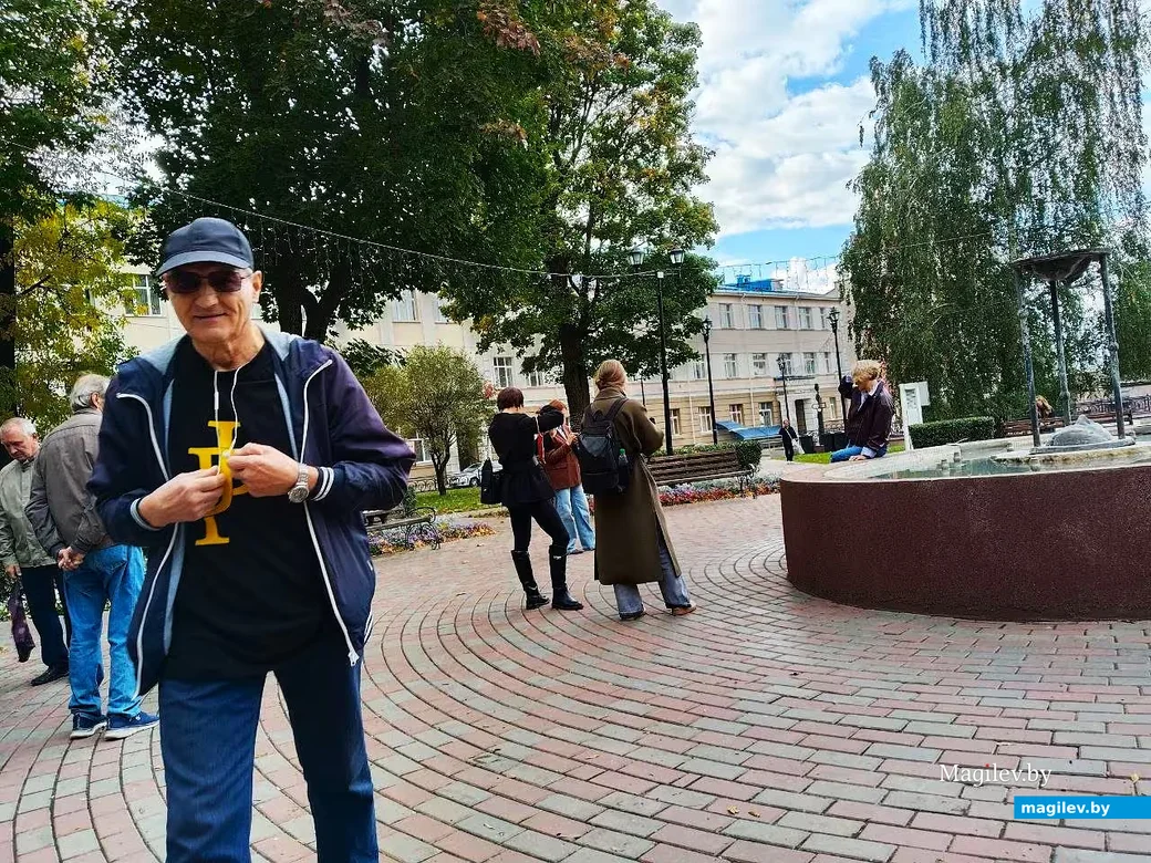   27.09.2026, Могилев. Бабье лето яблочного цвета и винильного формата.
